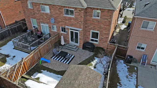 Additional image 30 of 32 Ashdale Rd
