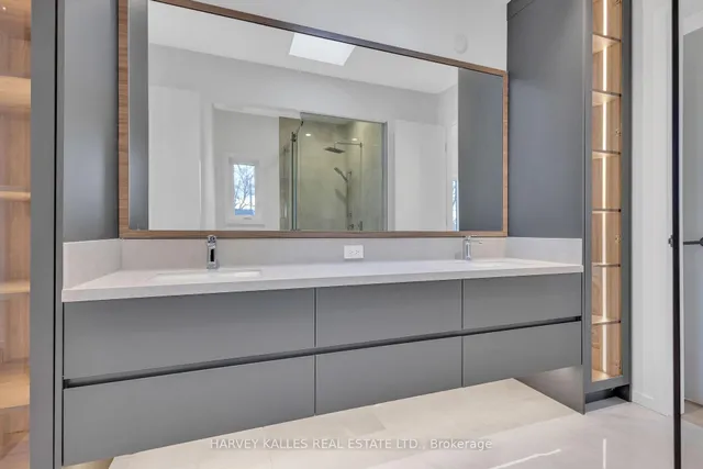 Additional image 33 of 187 Roe Ave