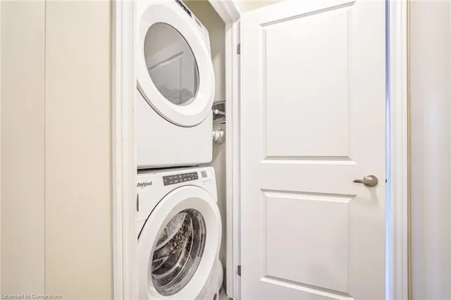 Additional image 19 of 527 Shaver Rd Unit 10