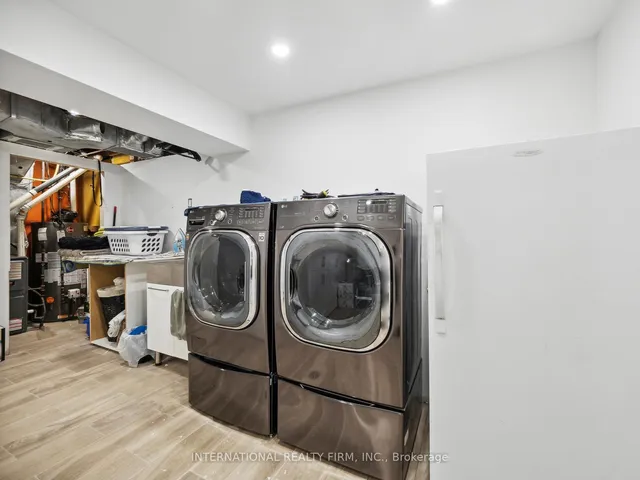 Additional image 33 of 62 Glenmore Cres