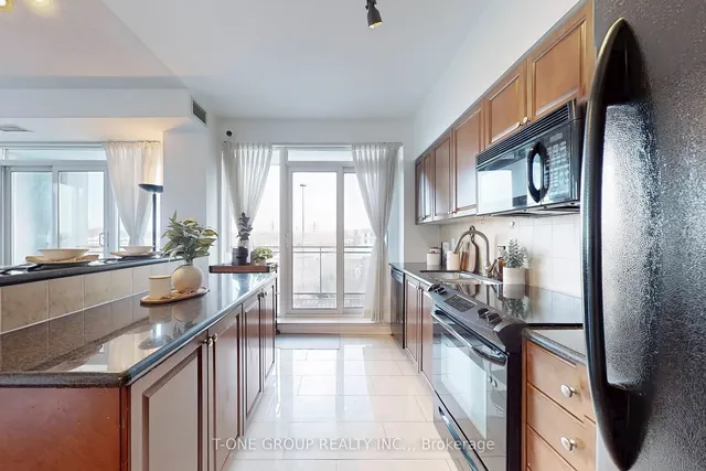 Additional image 15 of 2119 Lake Shore Blvd Unit 604