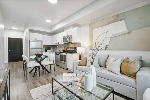 Additional image 10 of 3520 Danforth Ave Unit 212