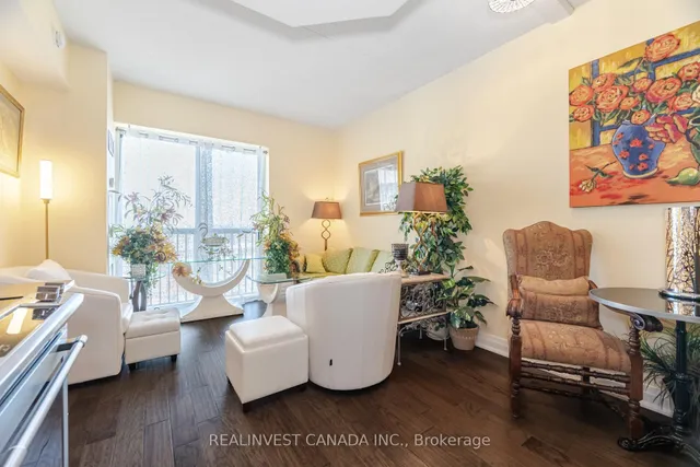 Additional image 14 of 2737 Keele St Unit 905