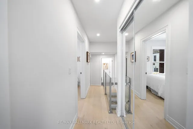 Additional image 17 of 32 Clark St