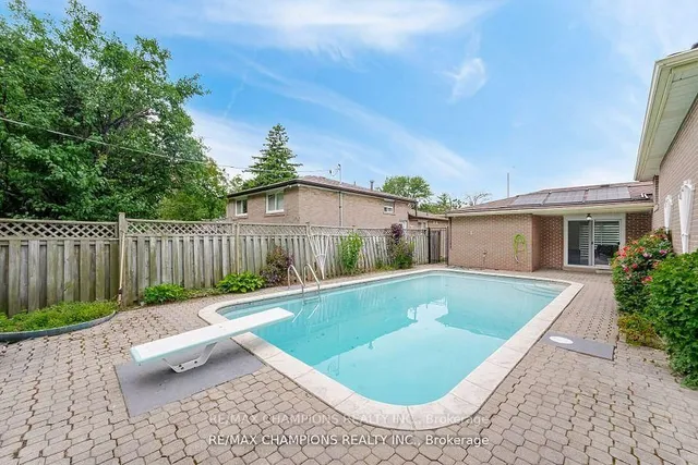 Additional image 25 of 53 Beechwood Cres