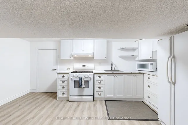 Additional image 21 of 6 Azrock Rd