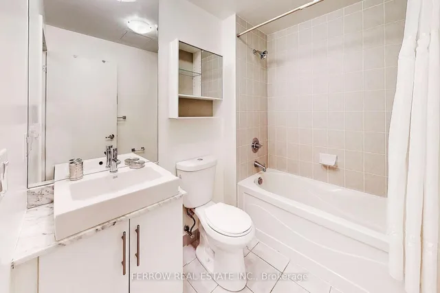 Additional image 17 of 55 Bremner Blvd Unit 1306