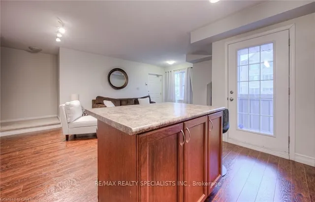 Additional image 8 of 1460 Highland Rd Unit 8J