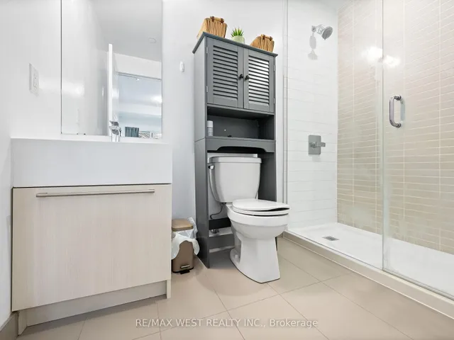 Additional image 24 of 25 Neighbourhood Lane Unit 206