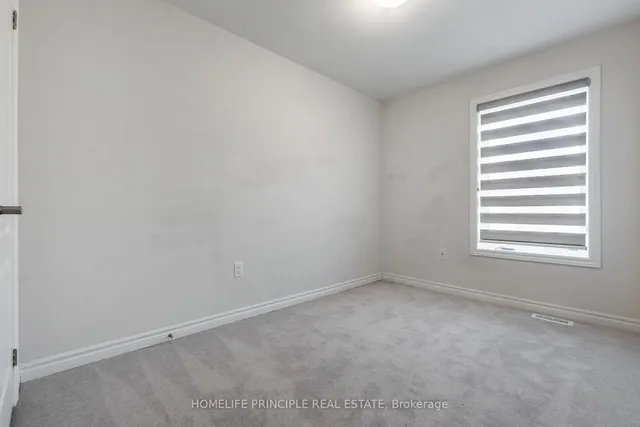 Additional image 31 of 21 Arcola St