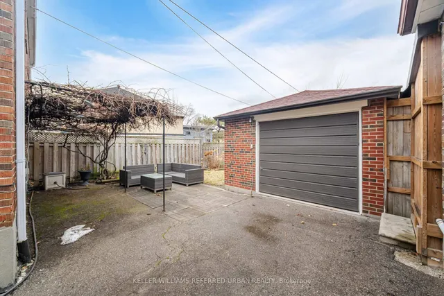 Additional image 31 of 1058 Roselawn Ave