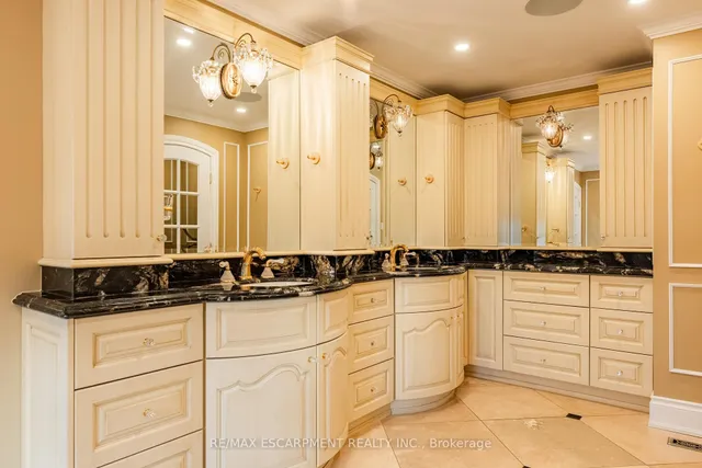 Additional image 22 of 4105 Millcroft Park Dr