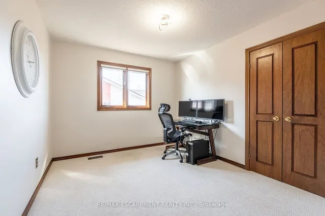 Additional image 30 of 7 Chert Ave