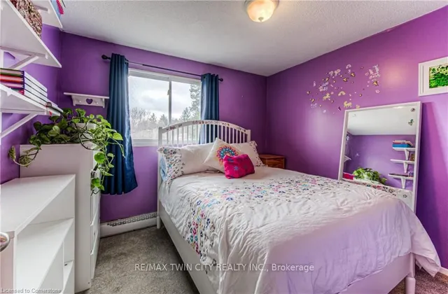 Additional image 26 of 26 Cedarhill Cres