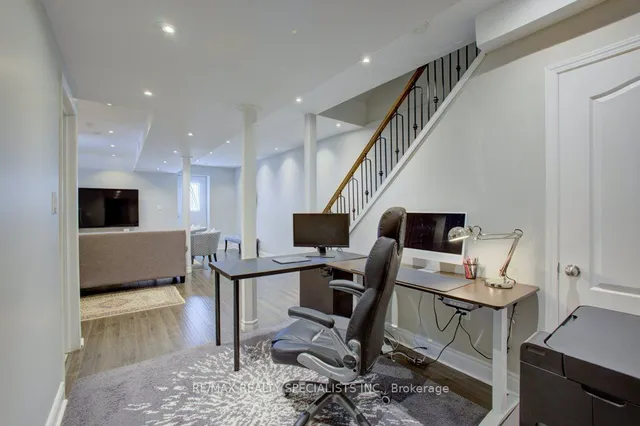 Additional image 33 of 27 Portrush Tr