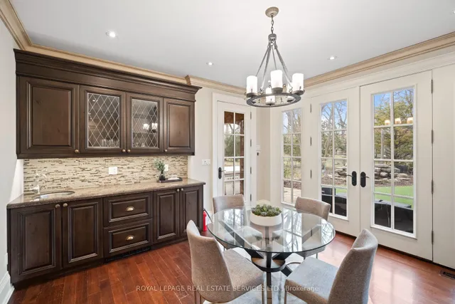 Additional image 18 of 6 Oak Hampton Blvd