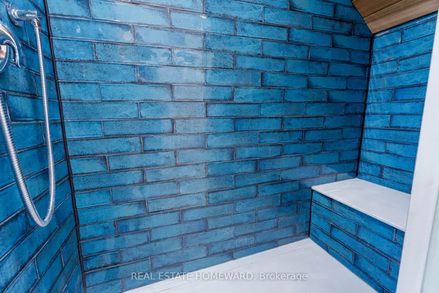 Additional image 32 of 98 Edwin Ave