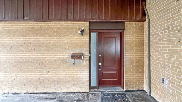 Additional image 5 of 929 Brimorton Dr