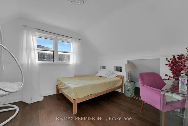 Additional image 10 of 65 Barrhead Cres