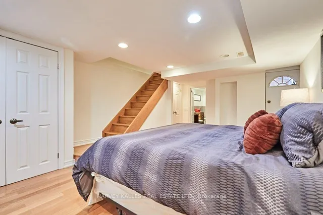 Additional image 14 of 87 Oxford St