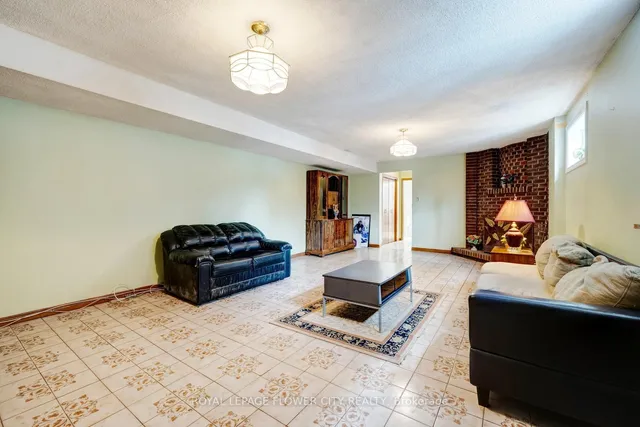 Additional image 34 of 154 Sheldon Ave Unit A