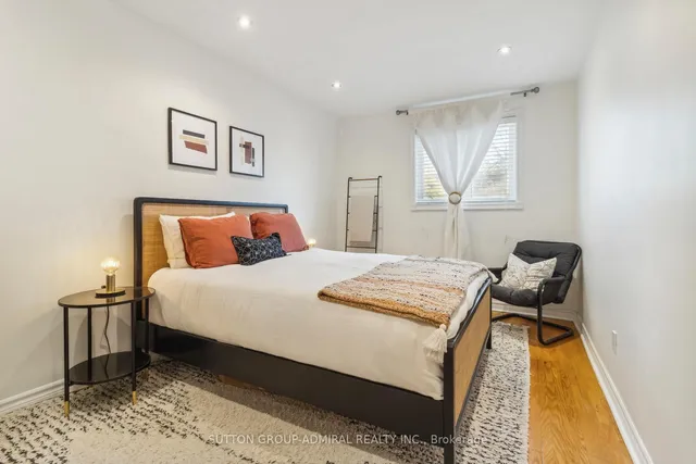 Additional image 19 of 106 Humber Blvd