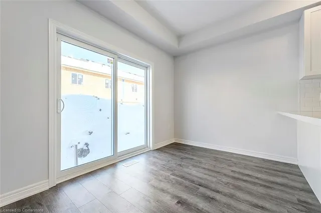 Additional image 12 of 205 Thames Way Unit 22