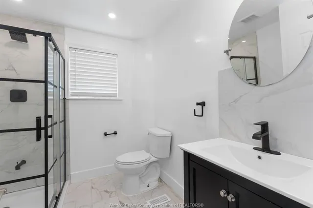 Additional image 8 of 354 FRONT St