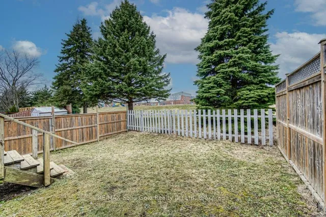 Additional image 26 of 92 Timberlane Cres