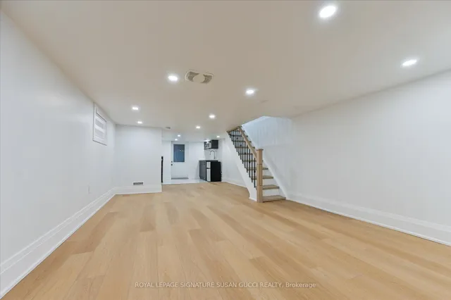 Additional image 19 of 131 Donlands Ave