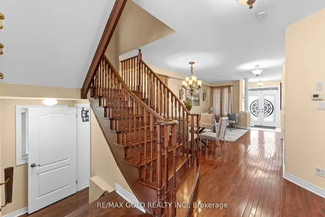 Additional image 8 of 7 Powell Dr