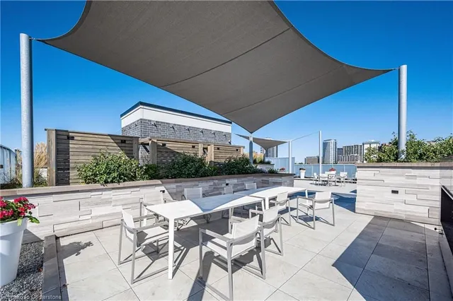 Additional image 32 of 101 Locke Street St Unit 314