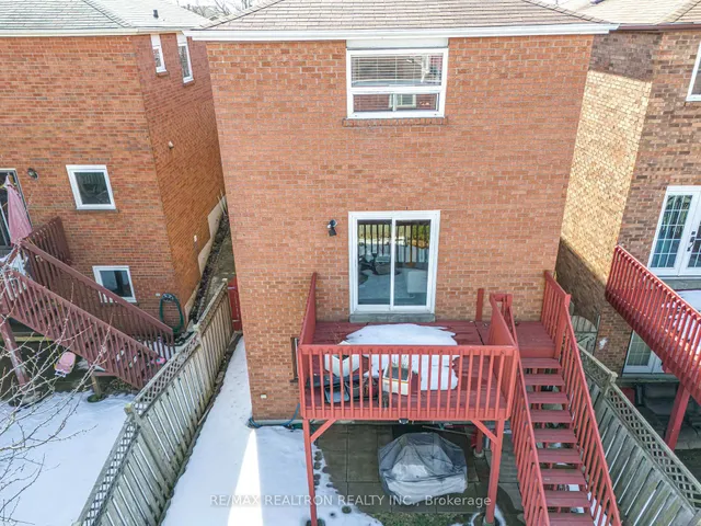 Additional image 43 of 75 Grayson Cres