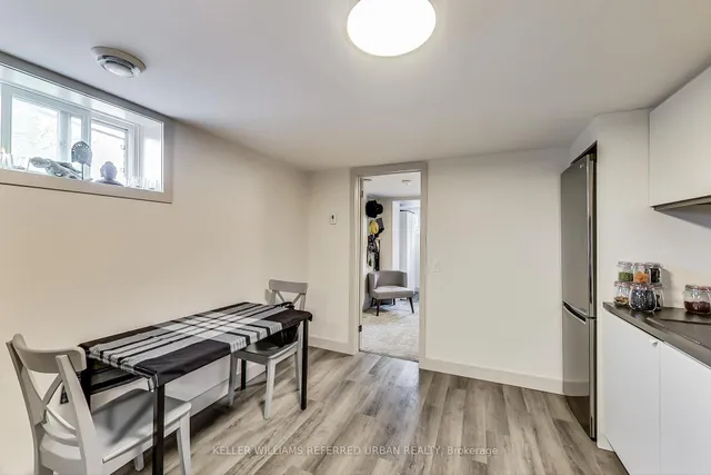 Additional image 40 of 205 Bathurst St