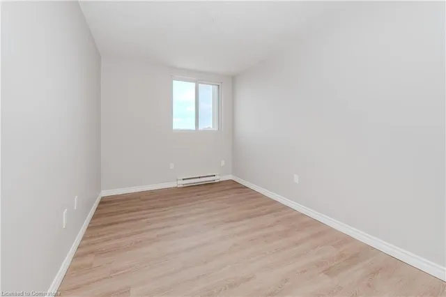 Additional image 17 of 65 Highland Cres Unit 806