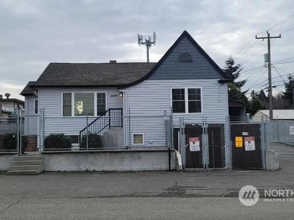2409 SW Findlay Street, Seattle, WA 98106