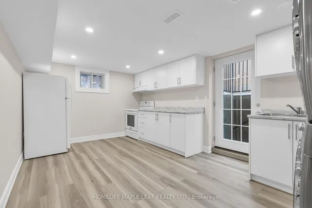 Additional image 30 of 12 Abbey Rd