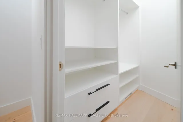 Additional image 39 of 269 Coleridge Ave