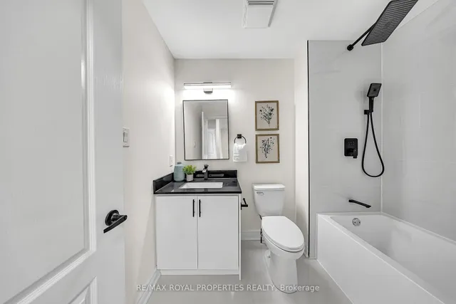 Additional image 14 of 19 Grosbeak Cres