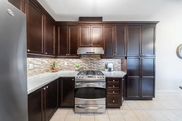 Additional image 10 of 32 Gower Cres