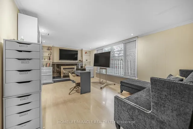 Additional image 5 of 38 River View Dr