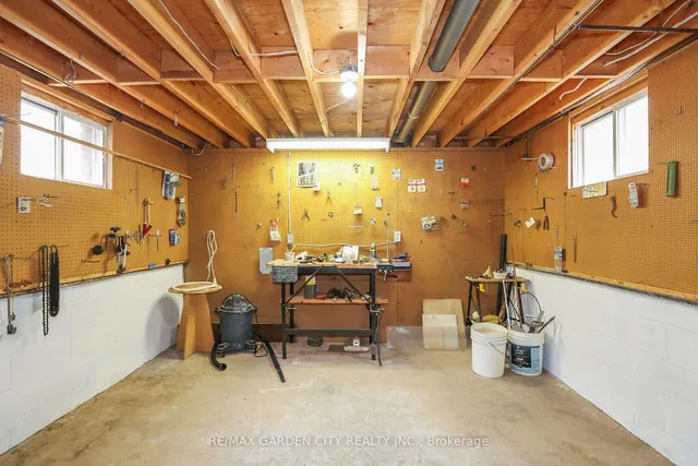 Additional image 19 of 122 Pine Dr