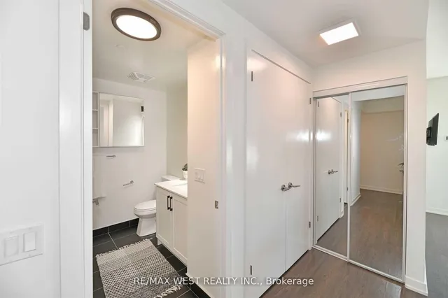 Additional image 12 of 2212 Lake Shore Blvd Unit 506