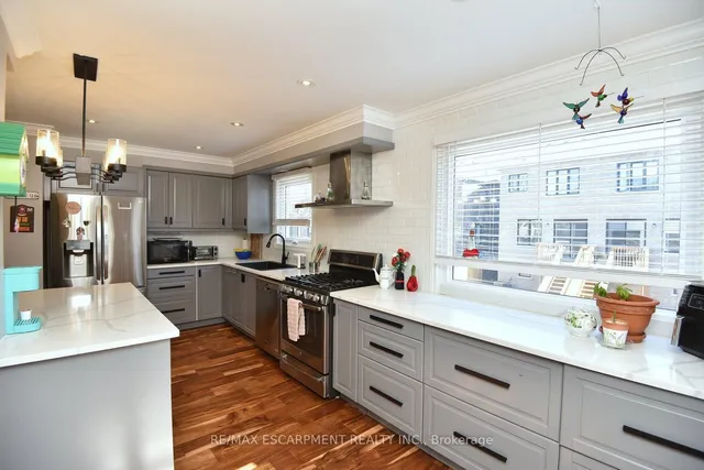 Additional image 18 of 2101 Silwell Crt