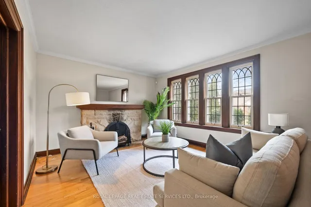 Additional image 5 of 49 Meadowvale Dr