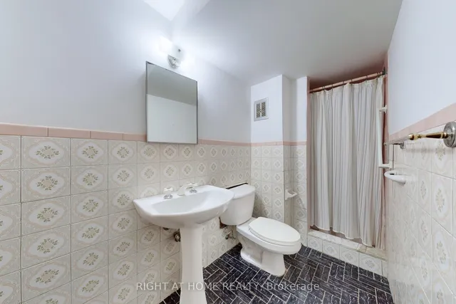 Additional image 30 of 139 Milady Rd