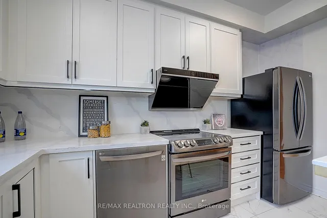 Additional image 9 of 171B Finch Ave