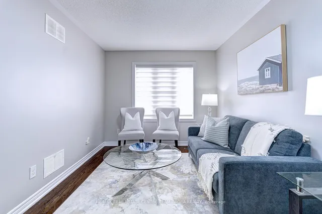 Additional image 25 of 7 Tustin Rd