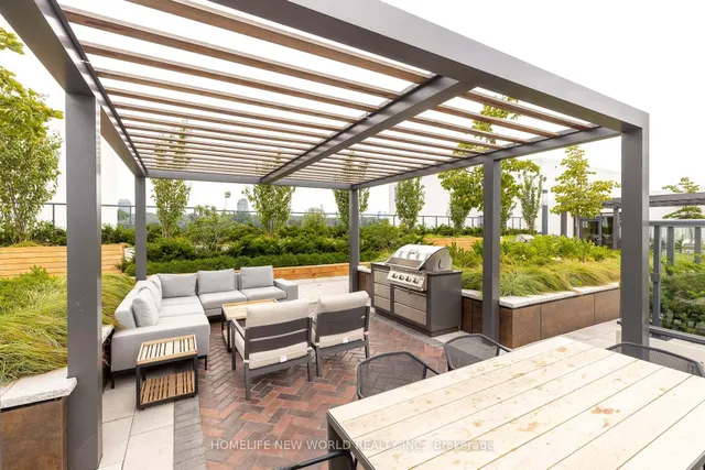 Additional image 22 of 280 Howland Ave Unit GPH02