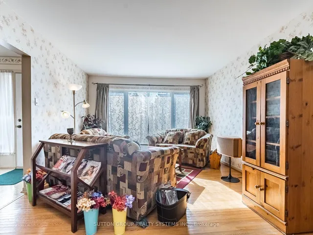 Additional image 13 of 8 Dearbourne Blvd